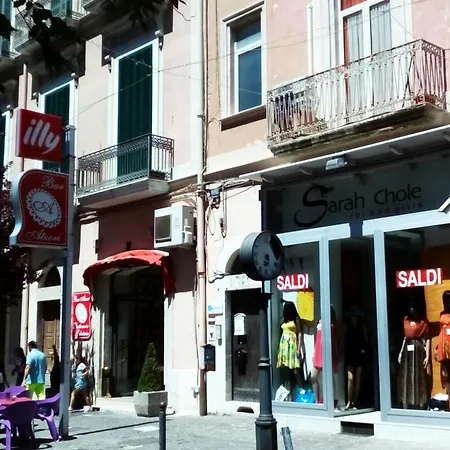 Centralissimo Garibaldi Daire *